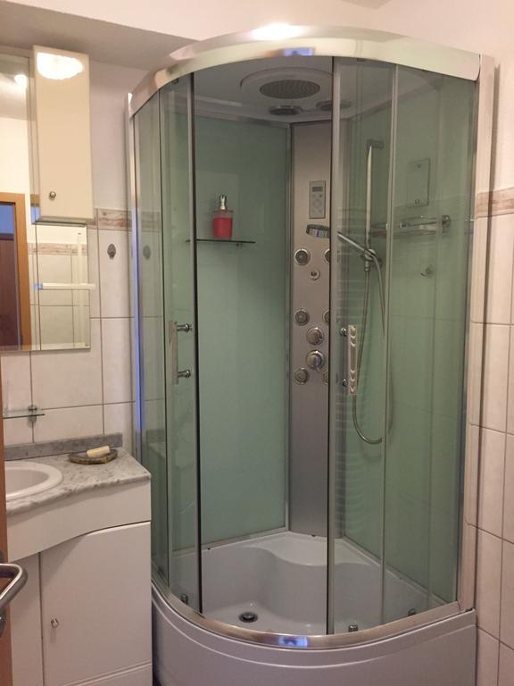 Studios Near Basel Airport Saint-Louis  Room photo