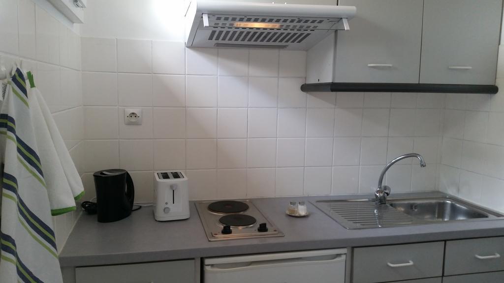 Studios Near Basel Airport Saint-Louis  Room photo